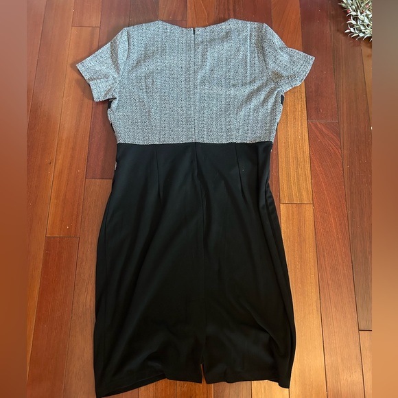 Size 12 Grey and black midi work wear dress great condition! - Picture 3 of 4